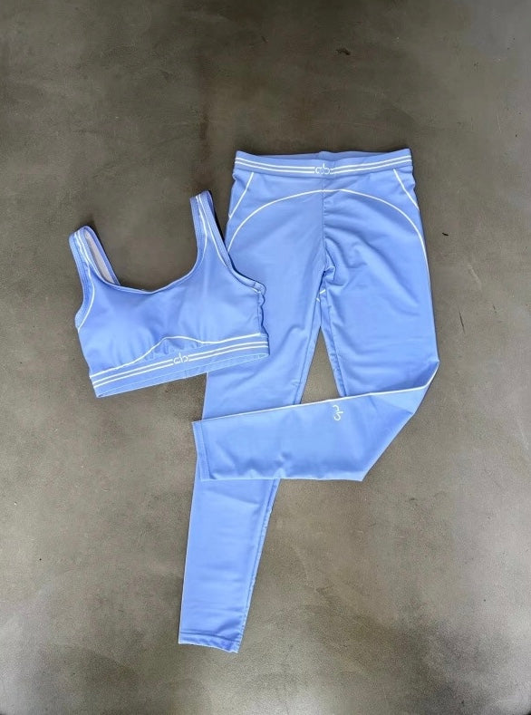 Ensemble sportif Alo – Confort & élégance