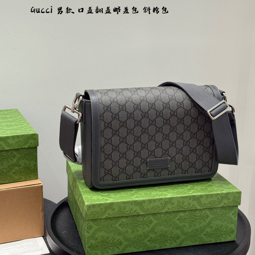 Sacoche Gucci bandoulière GG