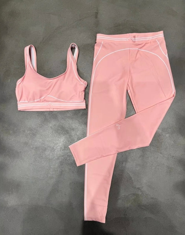 Ensemble sportif Alo – Confort & élégance