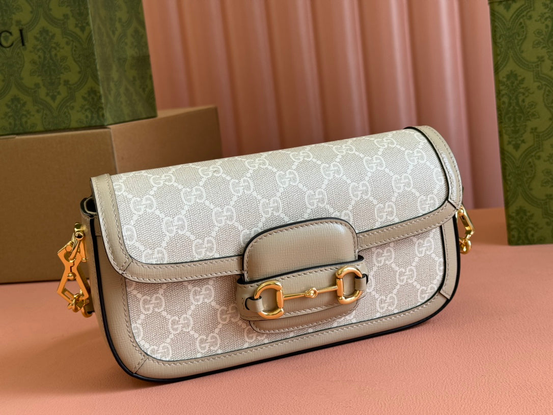 Découvrez le sac à main Gucci Horsebit 1955, modèle 735178