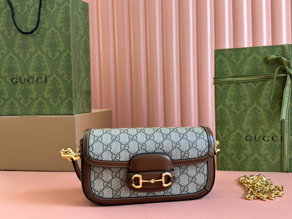 Le sac à main Gucci Horsebit 1955, modèle 735178,