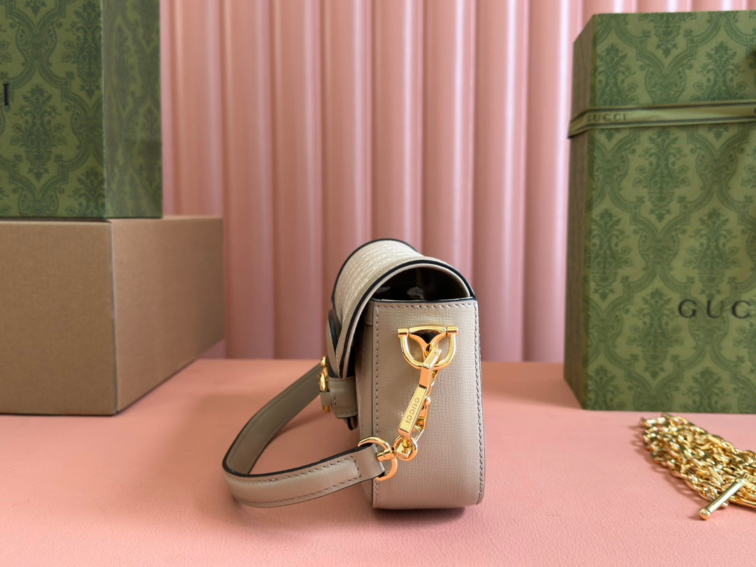 Découvrez le sac à main Gucci Horsebit 1955, modèle 735178