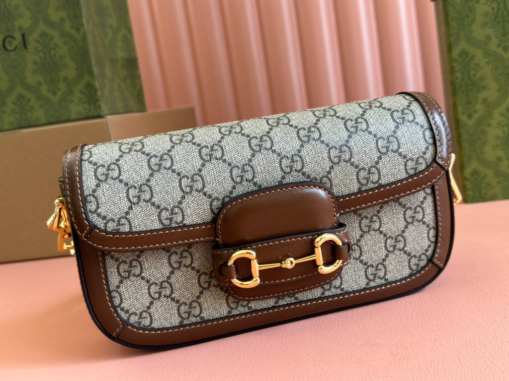 Le sac à main Gucci Horsebit 1955, modèle 735178,