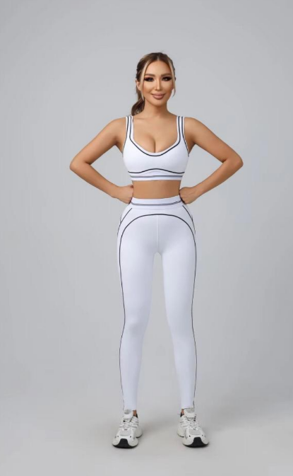 Ensemble sportif Alo – Confort & élégance