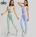Ensemble Alo Yoga Ribbed Training Set