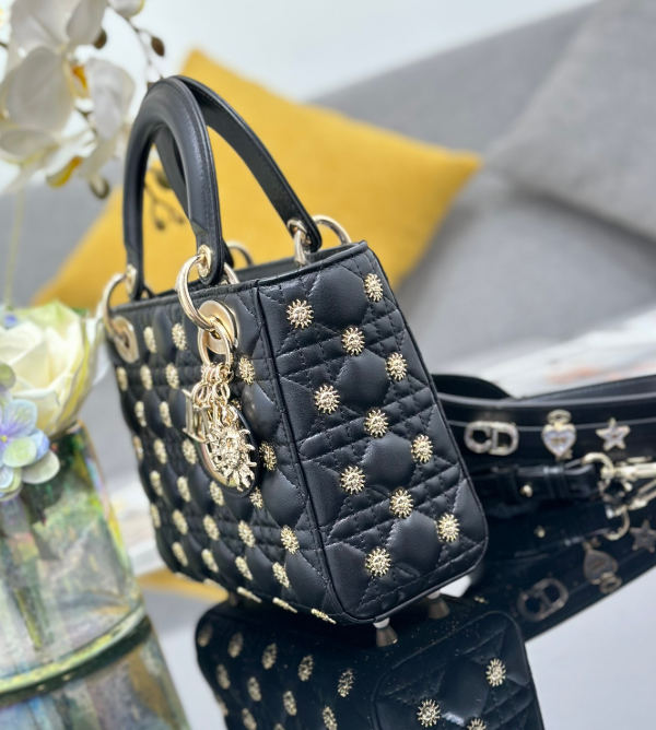 Lady Dior  Étoilé – Édition Soleil Doré