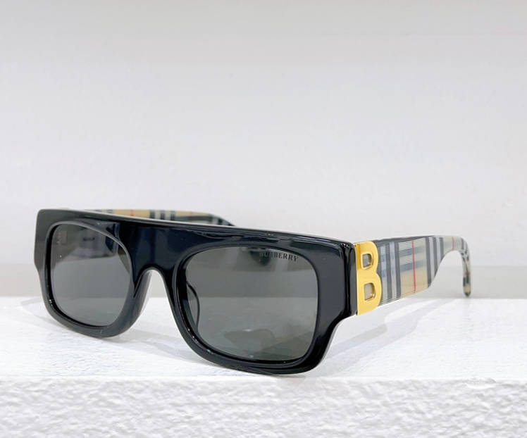 Burberry – Lunettes de soleil Rectangular B Logo Signature
