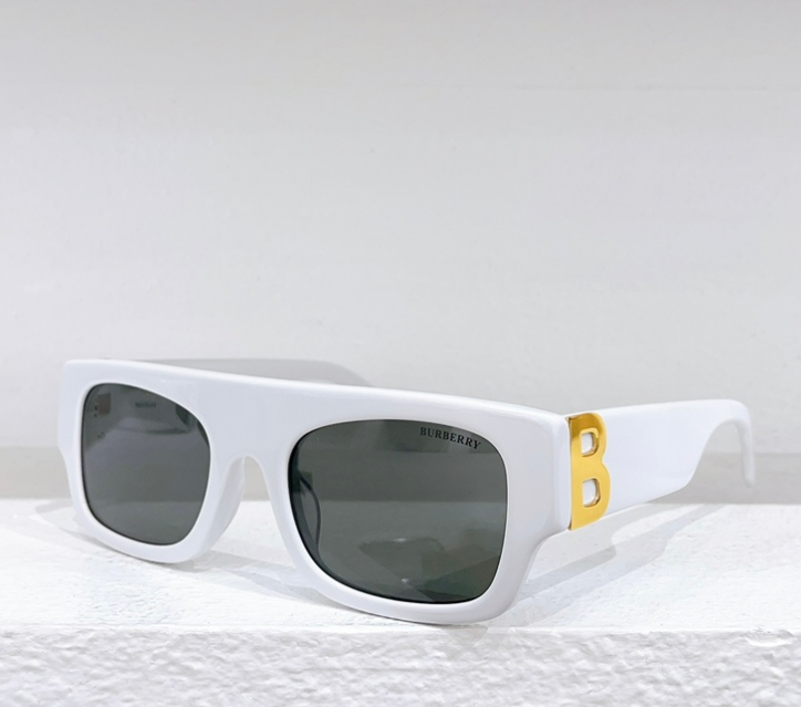 Burberry – Lunettes de soleil Rectangular B Logo Signature