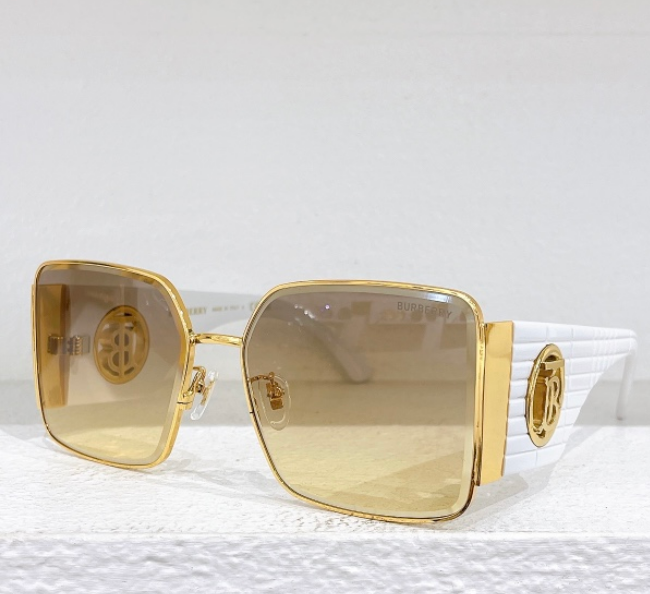 Burberry – Lunettes de soleil Square Metal Signature