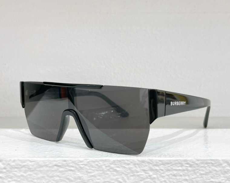 Burberry – Lunettes de soleil Shield Sport Signature